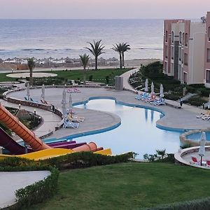 Oyster Bay Beach Resort - Luxury Serviced Condo